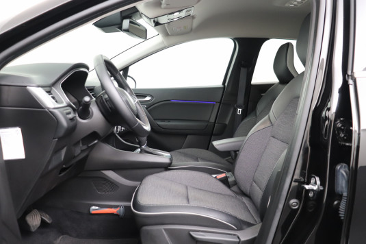 Renault Captur 1.3 141 PK MHEV Aut. Intens