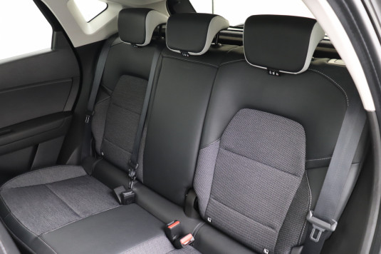 Renault Captur 1.3 141 PK MHEV Aut. Intens