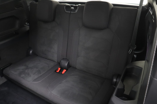 Volkswagen Tiguan Allspace 2.0 TDI 150PK Aut. Highline R-Line 7P.