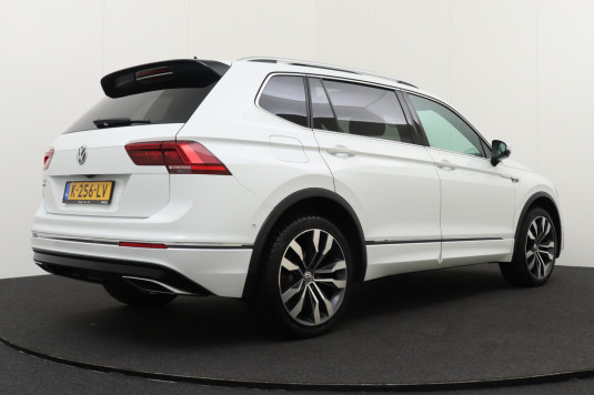 Volkswagen Tiguan Allspace 2.0 TDI 150PK Aut. Highline R-Line 7P.