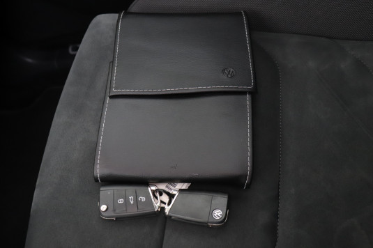 Volkswagen Tiguan Allspace 2.0 TDI 150PK Aut. Highline R-Line 7P.